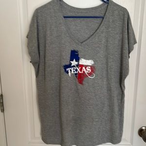 Women’s Texas logo t-shirt. No tags Size XL. Gray. Slight dolman short sleeve